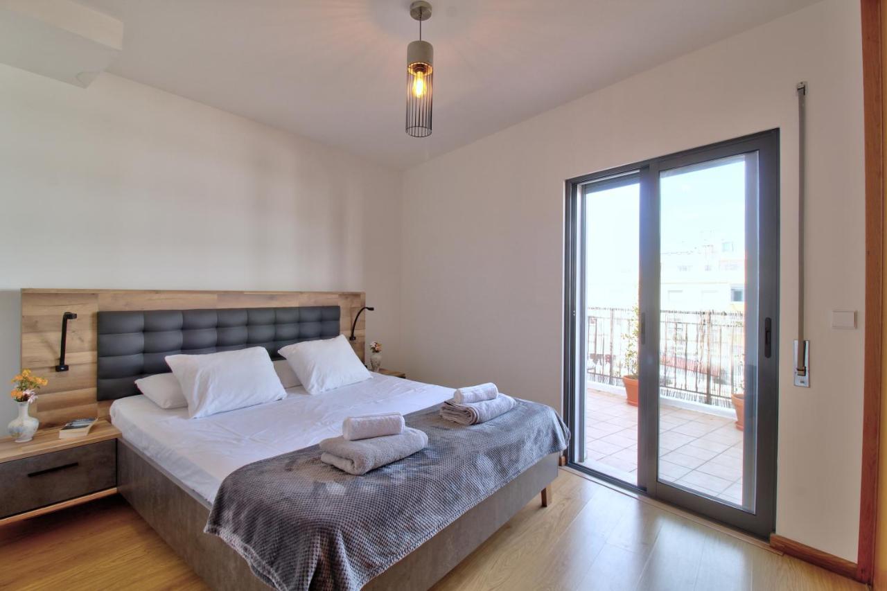 Spacious Terrace, Swimming Pool, Private Parking Olhão Buitenkant foto